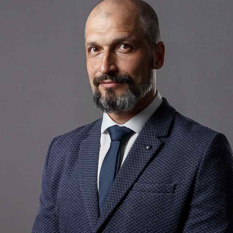 https://stepanovartk.ru/wp-content/uploads/2019/10/inner_team_01-1.jpg